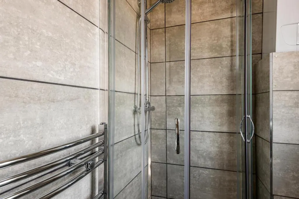 アパート Hopetown Apartment-Modern 2 Bed With Free Parking Normanton