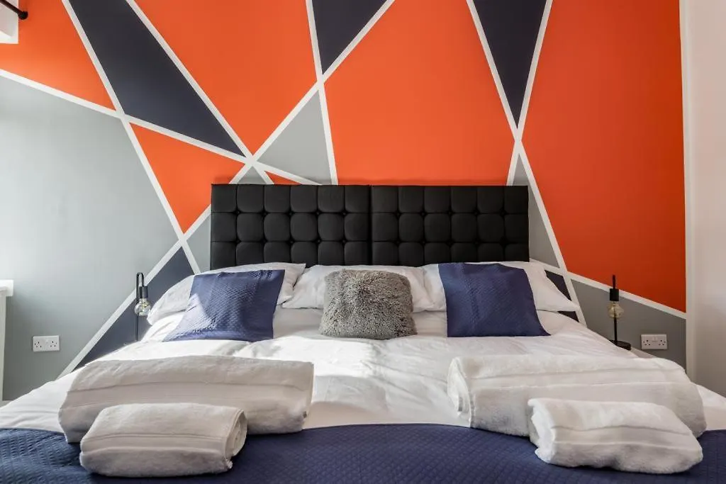 Hopetown Apartment-Modern 2 Bed With Free Parking Normanton  Apartmán Normanton (West Yorkshire)